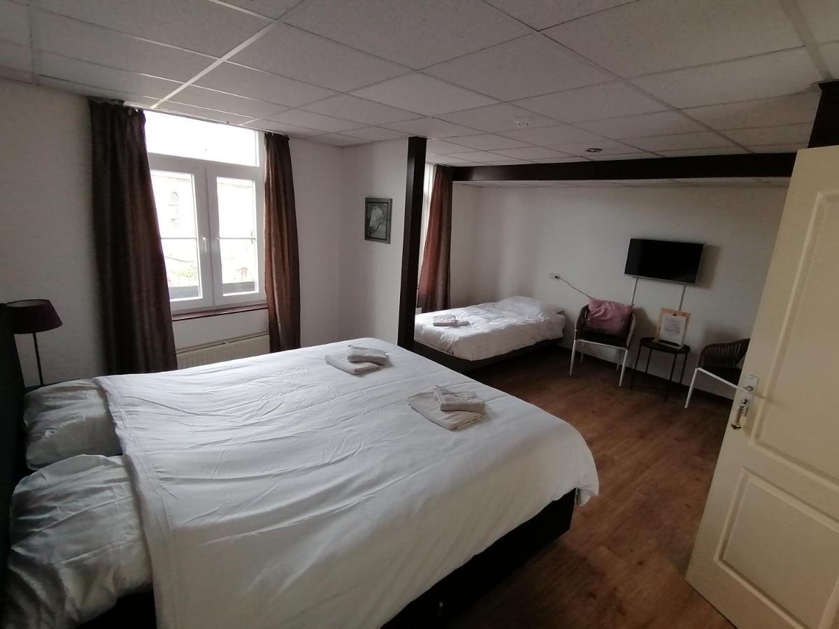 B&B Hotel Gasthoeve Het Valkennest Oud-Valkenburg Extérieur photo